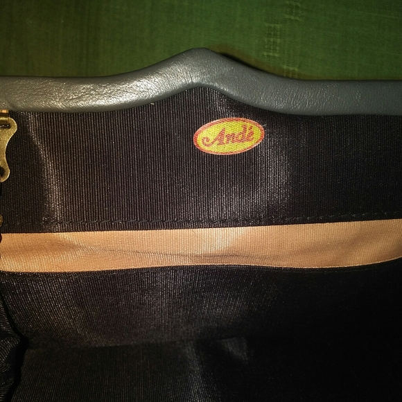 Woman's Vintage Genuine Leather Purse by Andé Orig - Picture 4 of 4